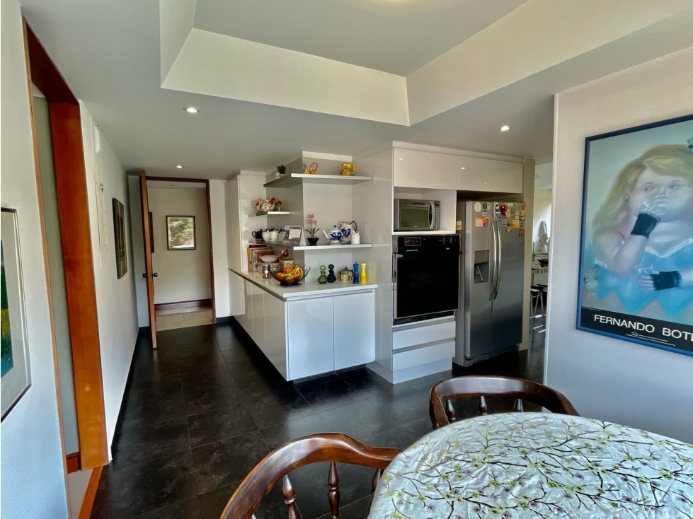 Apartamento en venta en Los Rosales, Bogotá · foto 9 de 24