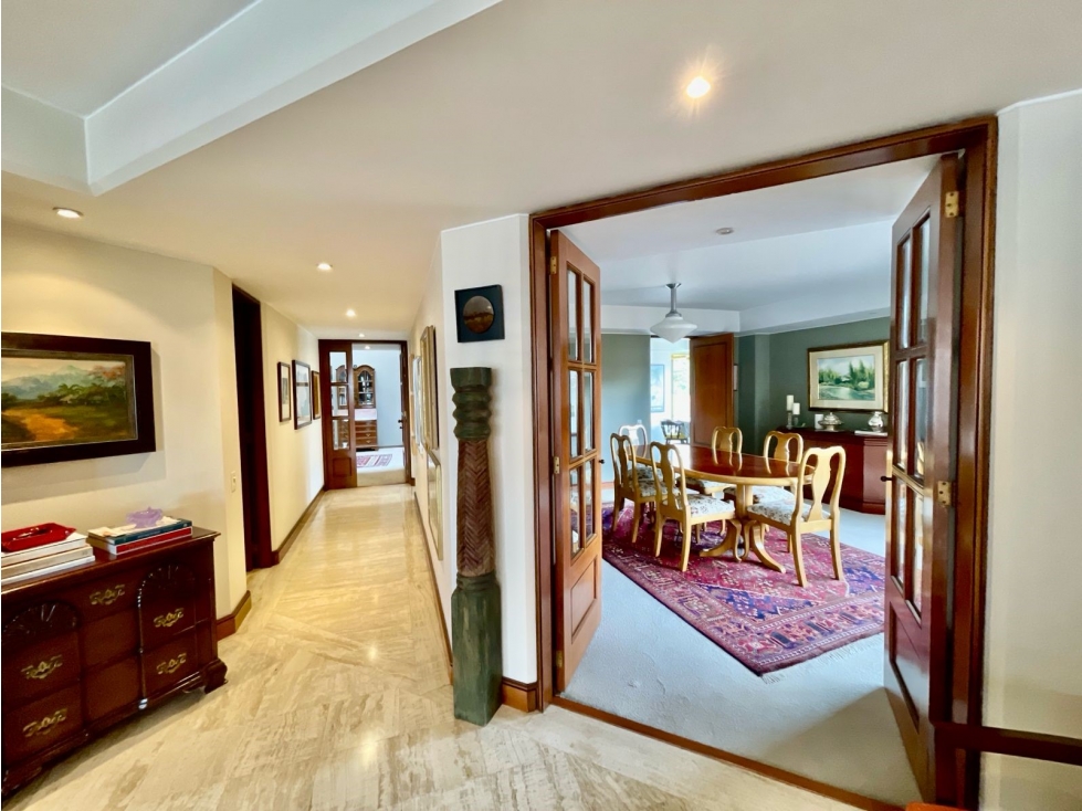 Apartamento en venta en Los Rosales, Bogotá · foto 13 de 24