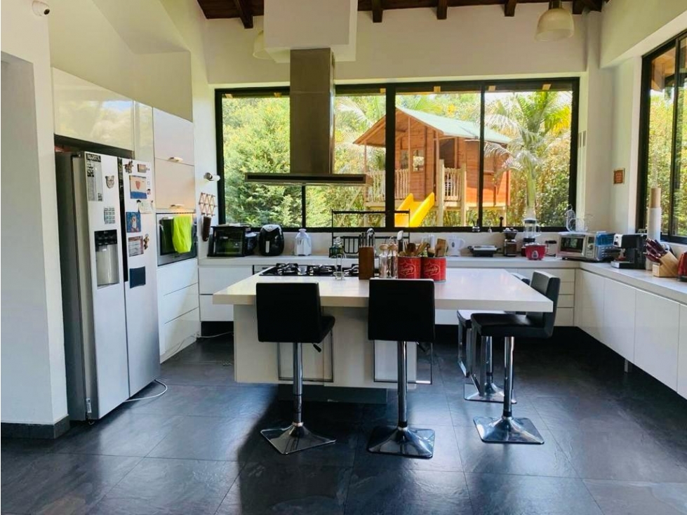 Casa de 4 alcobas en venta en Santa Isabel, La Calera, 388 m² · foto 13 de 24