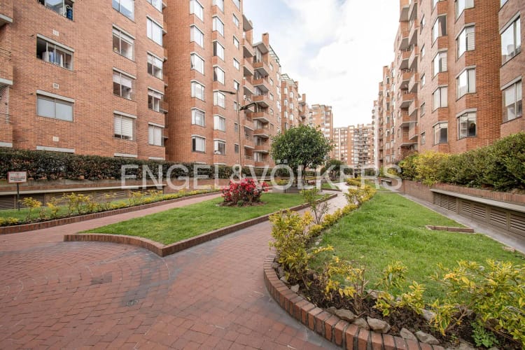 Apartamento en venta en Mazuren, Bogotá · foto 24 de 24