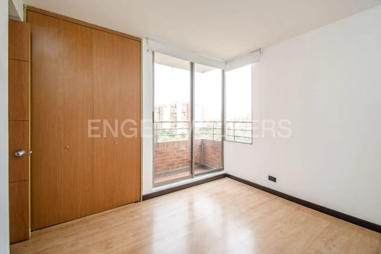 Apartamento en venta en Mazuren, Bogotá · foto 13 de 24