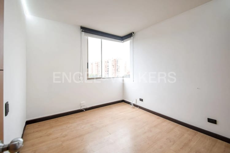 Apartamento en venta en Mazuren, Bogotá · foto 12 de 24