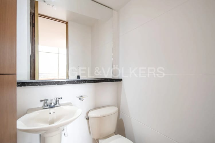 Apartamento en venta en Mazuren, Bogotá · foto 7 de 24