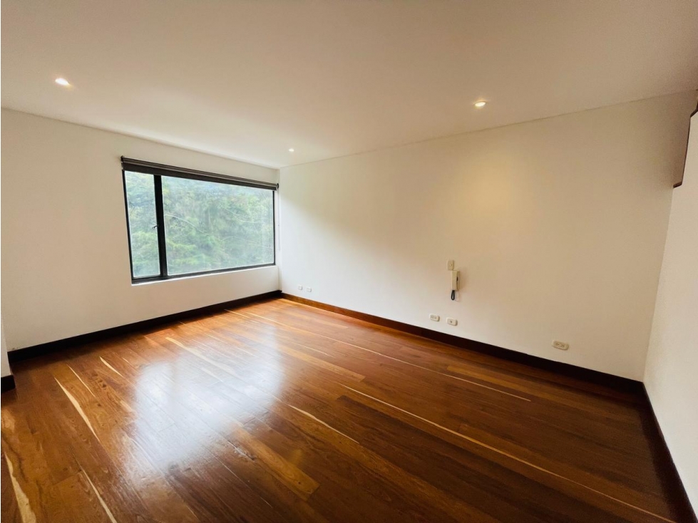 Apartamento en venta en Los Rosales, Bogotá · foto 16 de 21