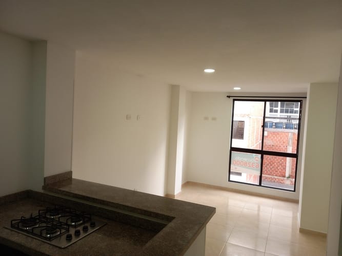 Apartamento de 2 alcobas en arriendo en Junin Sector I, Piedecuesta, 60 m² · foto 2 de 17