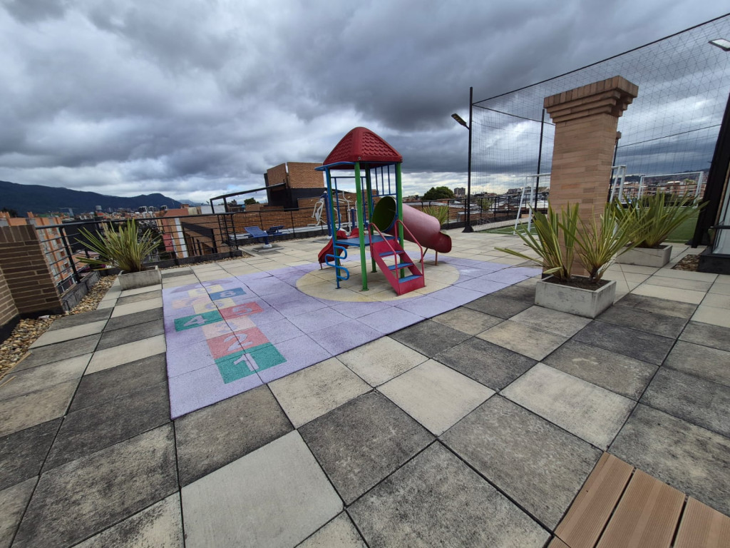 Apartamento en venta en Cedritos, Bogotá · foto 18 de 19