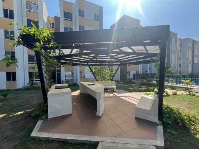 Apartamento de 2 alcobas en arriendo en Candelaria, 42 m² · foto 23 de 24