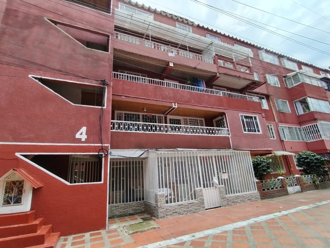Apartamento en venta en Engativá, Bogotá · foto 2 de 15