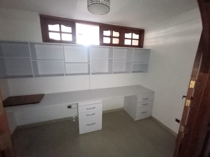 Casa de 5 alcobas en venta en Buenavista, Ibagué, 350 m² · foto 10 de 24