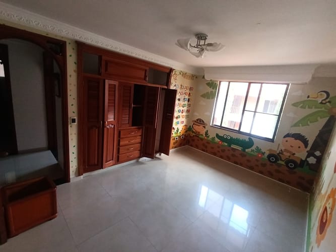 Casa de 5 alcobas en venta en Buenavista, Ibagué, 350 m² · foto 24 de 24