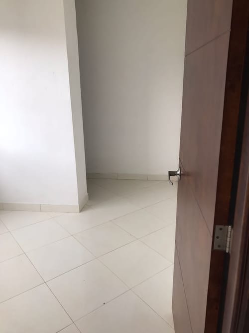 Apartamento de 3 alcobas en venta en Fundadores, Apartado, 78 m² · foto 4 de 14