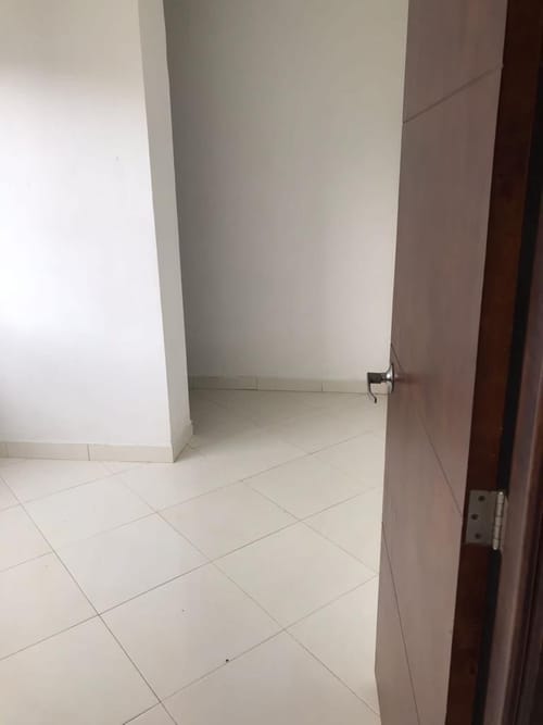 Apartamento de 3 alcobas en venta en Fundadores, Apartado, 78 m² · foto 13 de 14