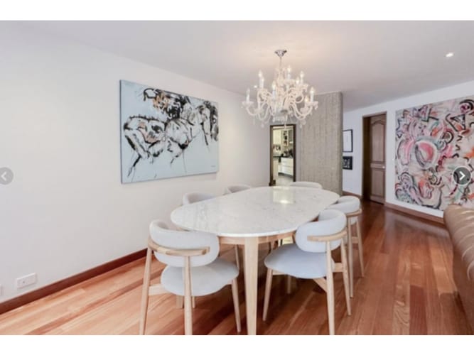 Apartamento de 3 alcobas en venta en Los Rosales, Bogotá, 177 m² · foto 4 de 17