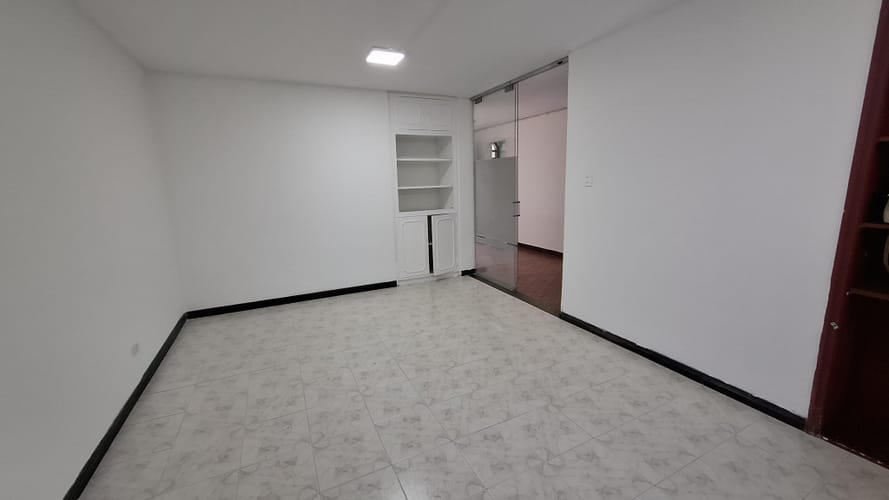 Casa de 4 alcobas en venta en Niza Norte, Bogotá, 224 m² · foto 6 de 18