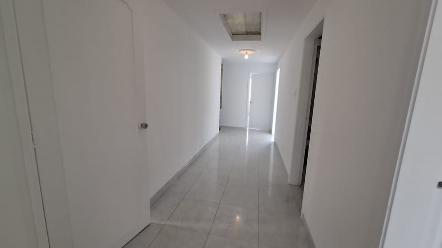 Casa de 4 alcobas en venta en Niza Norte, Bogotá, 224 m² · foto 18 de 18