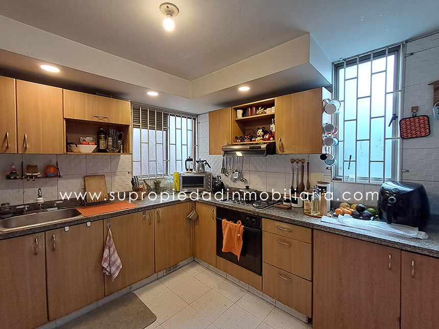 Casa en venta en Colina Campestre, Bogotá · foto 3 de 17