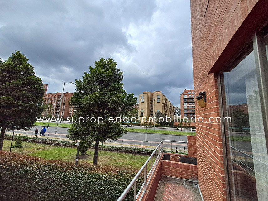 Casa en venta en Colina Campestre, Bogotá · foto 10 de 17