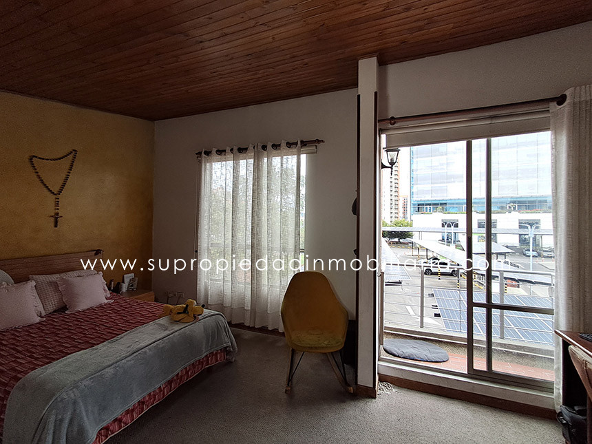 Casa en venta en Colina Campestre, Bogotá · foto 12 de 17