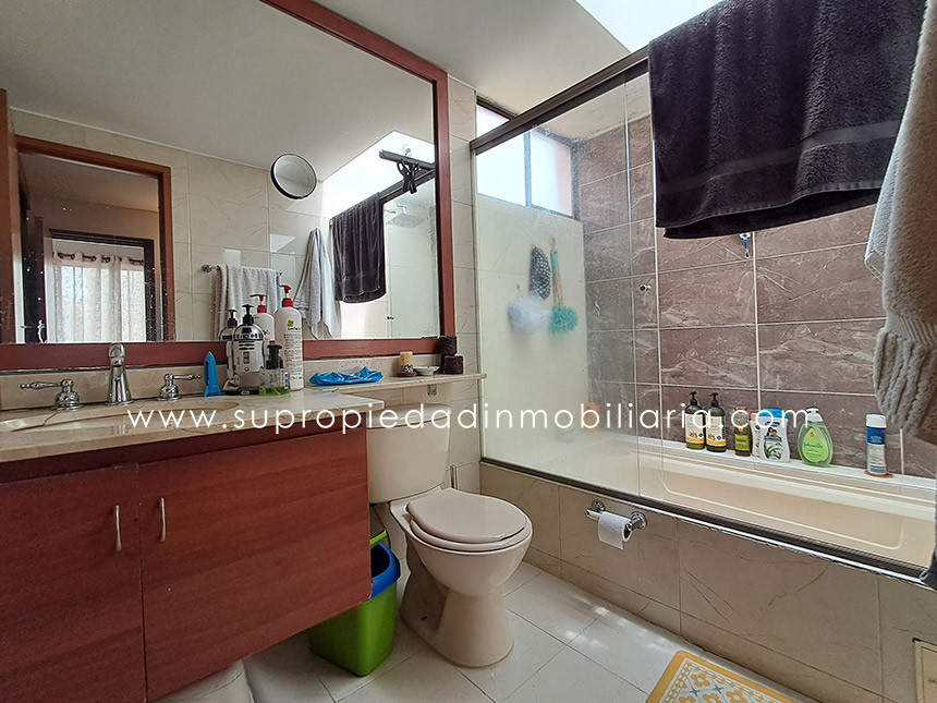 Casa en venta en Colina Campestre, Bogotá · foto 16 de 17