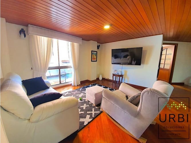 Apartamento de 3 alcobas en venta en Bosque De Pinos, Bogotá, 146 m² · foto 2 de 21