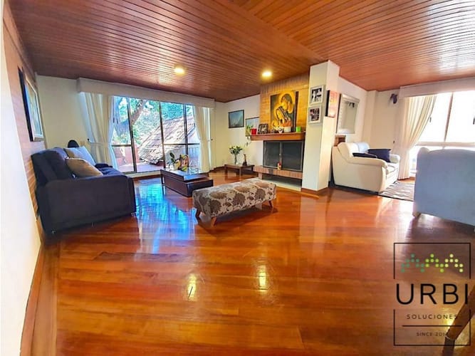 Apartamento de 3 alcobas en venta en Bosque De Pinos, Bogotá, 146 m² · foto 6 de 21