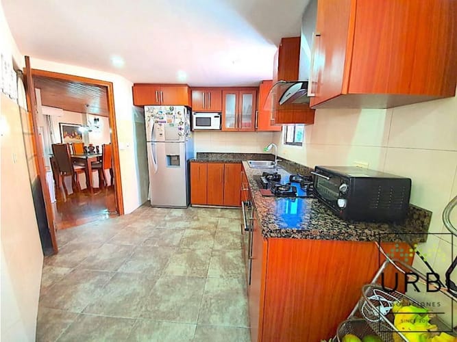 Apartamento de 3 alcobas en venta en Bosque De Pinos, Bogotá, 146 m² · foto 7 de 21