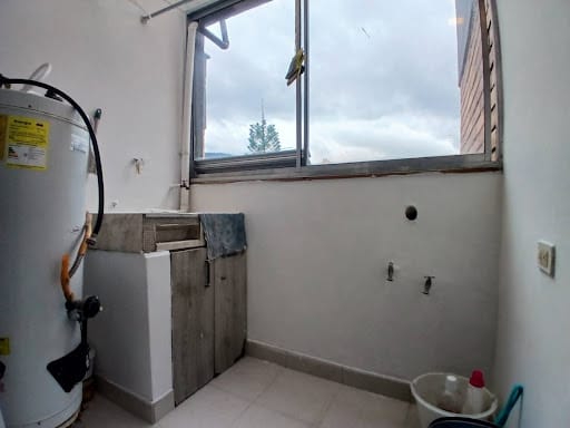 Apartamento de 3 alcobas en venta en Loma Del Campestre, Medellín, 168 m² · foto 21 de 24