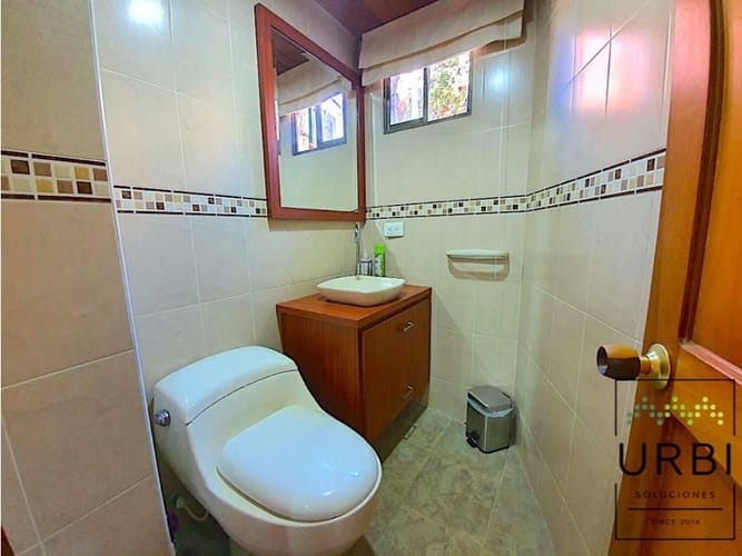 Apartamento de 3 alcobas en venta en Bosque De Pinos, Bogotá, 146 m² · foto 11 de 21