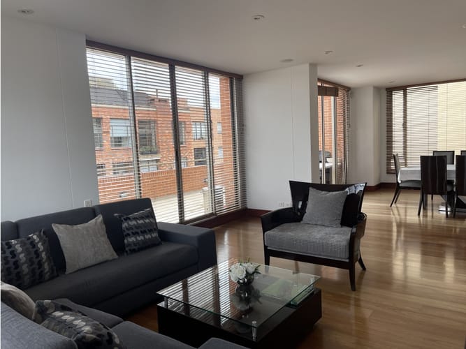 Apartamento de 3 alcobas en venta en Santa Bibiana, Bogotá, 300 m² · foto 4 de 24