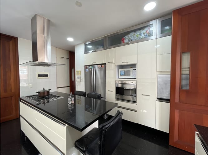 Apartamento de 3 alcobas en venta en Santa Bibiana, Bogotá, 300 m² · foto 11 de 24