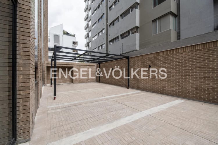 Apartamento de 2 alcobas en venta en La Cabrera, Bogotá, 89 m² · foto 3 de 14