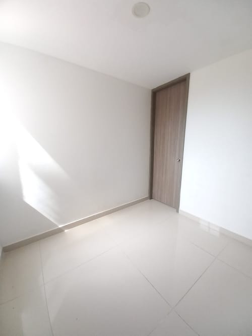 Apartamento de 2 alcobas en venta en Restrepo, Ibagué, 53 m² · foto 10 de 18
