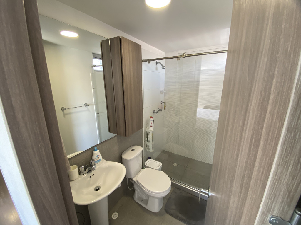 Apartamento en venta en Las Ferias, Bogotá · foto 9 de 20