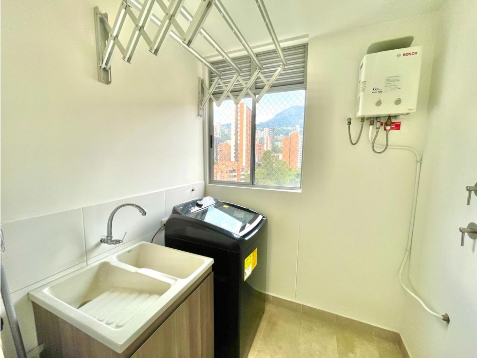 Apartamento en arriendo en El Poblado, Medellín · foto 8 de 24