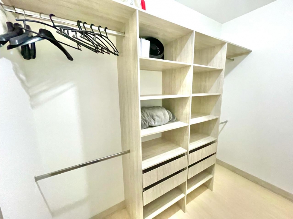 Apartamento en arriendo en El Poblado, Medellín · foto 14 de 24