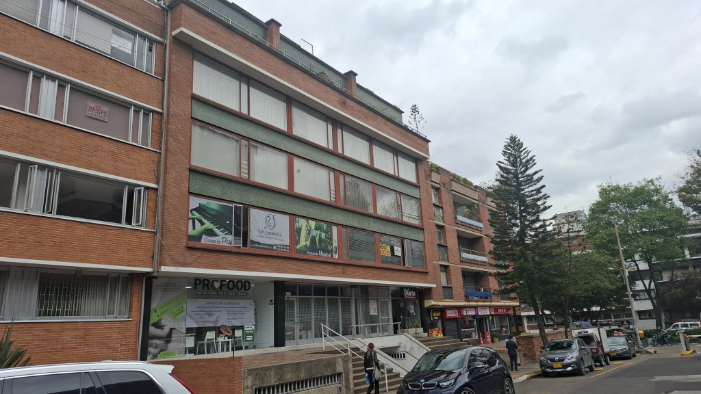 Apartamento en venta en Chicó Reservado, Bogotá · foto 2 de 24