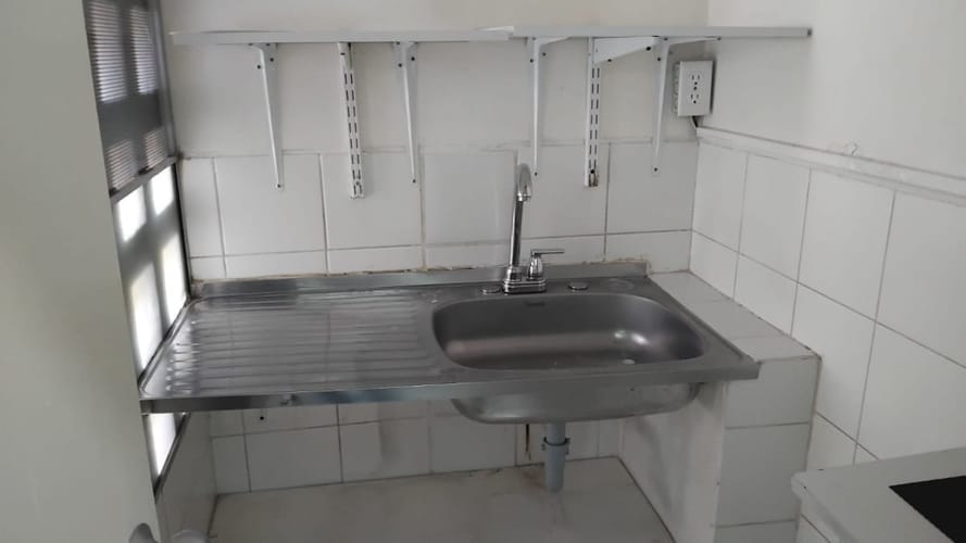 Bodega en arriendo en Las Casitas, Envigado, 336 m² · foto 15 de 17