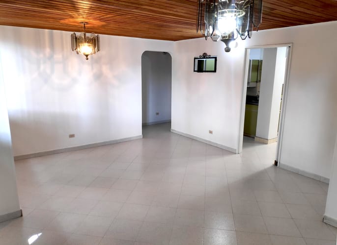 Apartamento de 3 alcobas en arriendo en Belén Rosales, Medellín, 85 m² · foto 3 de 13