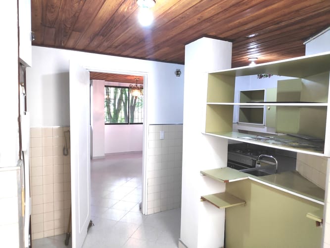 Apartamento de 3 alcobas en arriendo en Belén Rosales, Medellín, 85 m² · foto 10 de 13