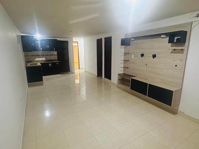 Apartamento de 4 alcobas en venta en Cabañas, Bello, 80 m² · foto 5 de 16