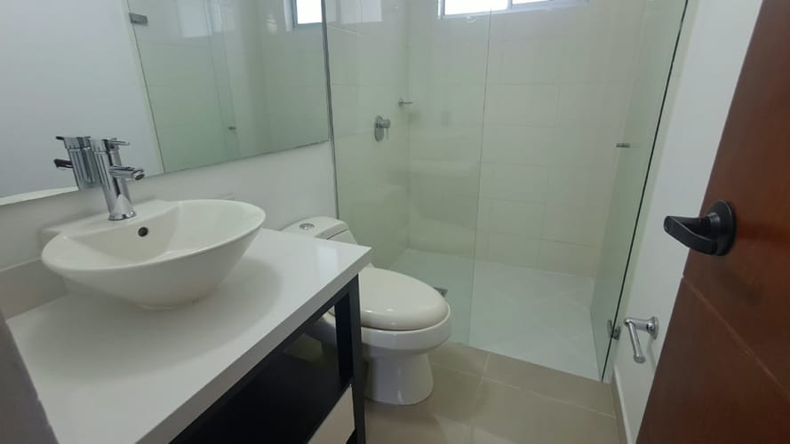 Casa de 5 alcobas en arriendo en Santa Elena, El Retiro, 200 m² · foto 14 de 22