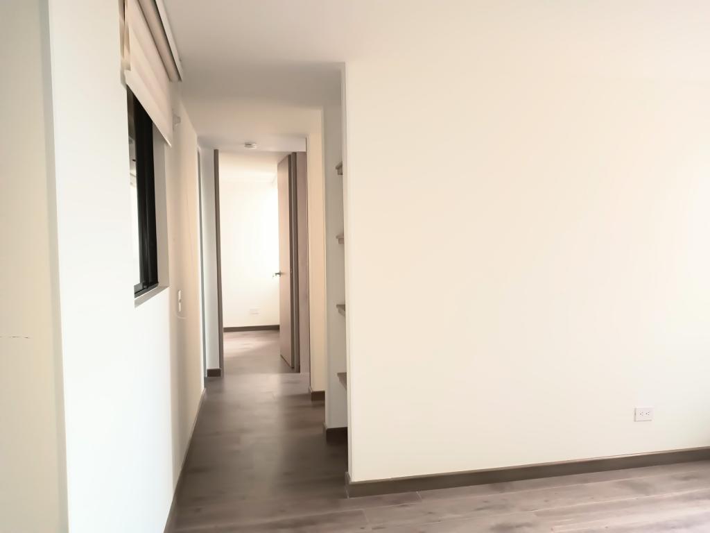 Apartamento en venta en Cerros De Suba, Bogotá · foto 12 de 24