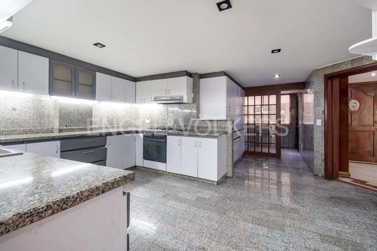 Apartamento en venta en La Carolina, Bogotá · foto 6 de 15