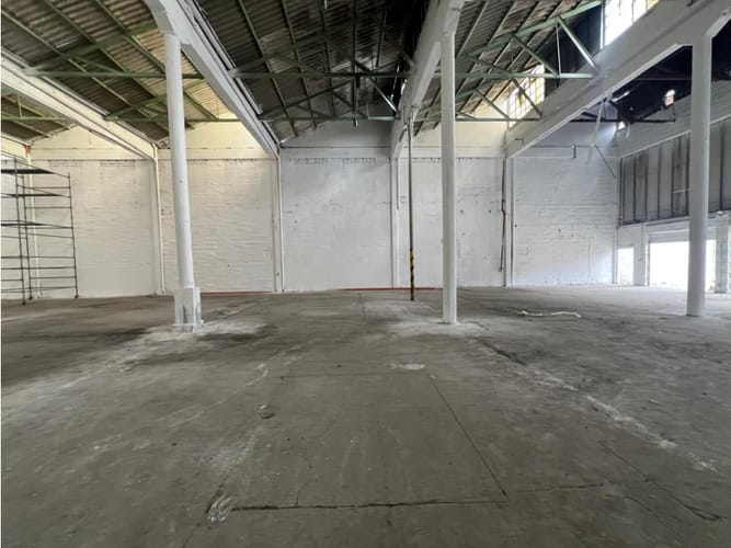 Bodega en arriendo en Zona Industrial No. 1, Itagüí, 3500 m² · foto 5 de 11
