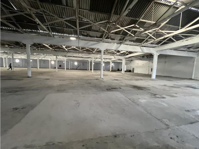 Bodega en arriendo en Zona Industrial No. 1, Itagüí, 3500 m² · foto 8 de 11