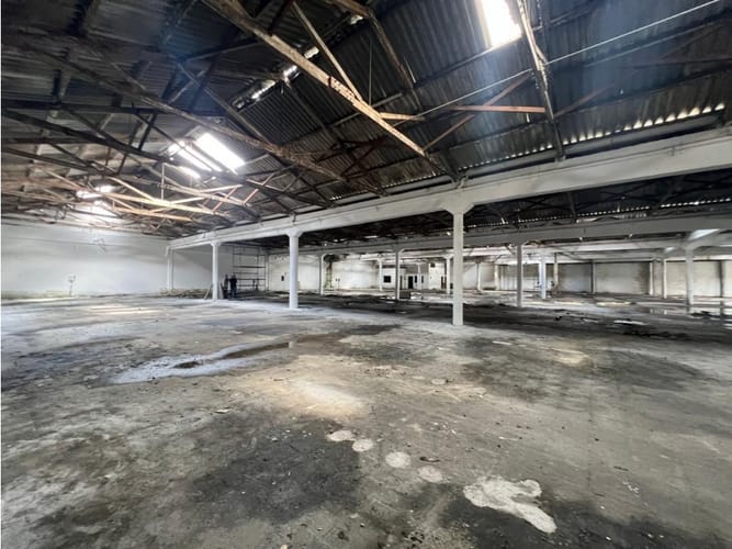 Bodega en arriendo en Zona Industrial No. 1, Itagüí, 3500 m² · foto 10 de 11