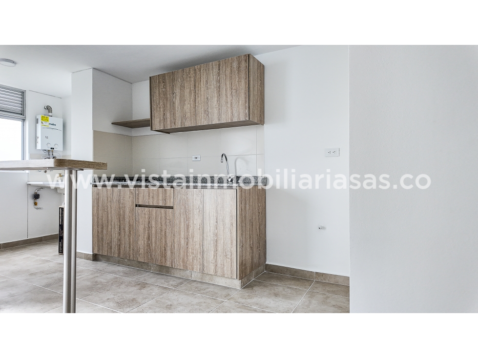 Apartamento en venta en Chipre, Manizales · foto 5 de 14