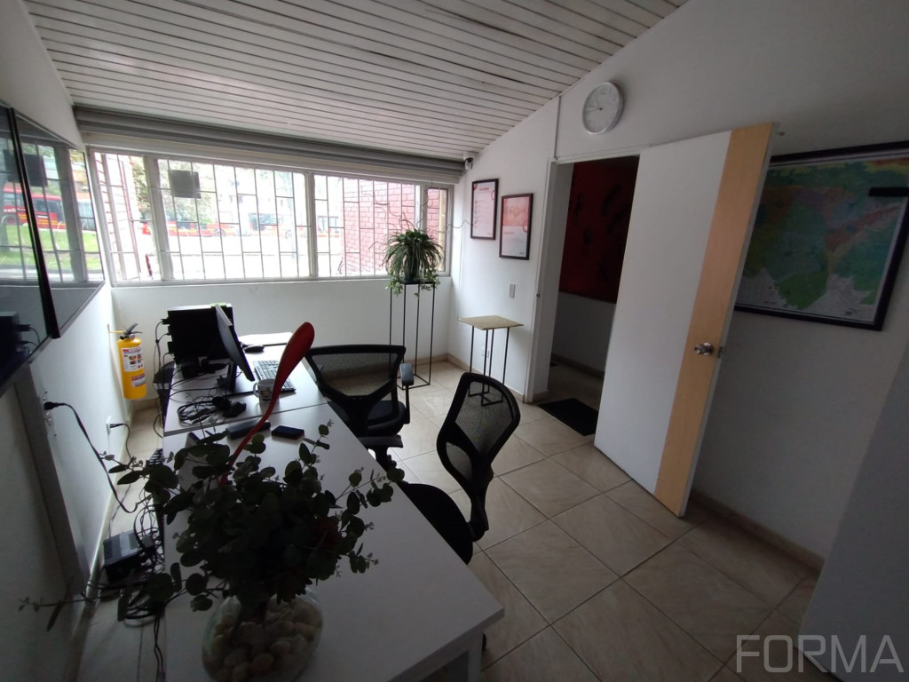 Casa en arriendo en La Castellana, Bogotá · foto 6 de 8