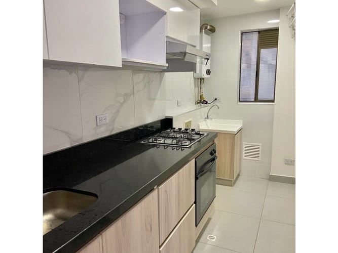 Apartamento de 2 alcobas en venta en La Floresta, Bogotá, 56 m² · foto 7 de 18