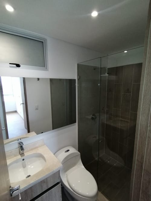 Apartamento de 2 alcobas en venta en La Flora, Cali, 48 m² · foto 12 de 24